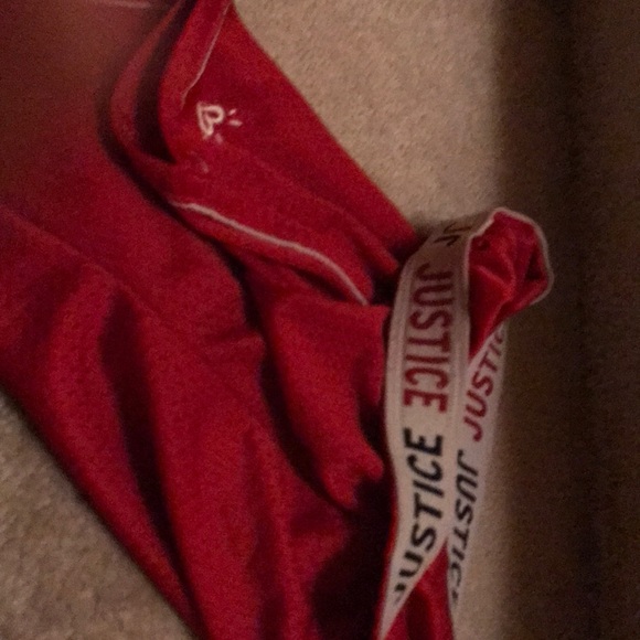 Shorts - Picture 2 of 3